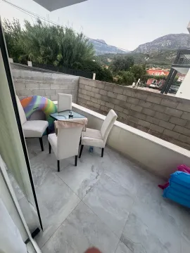 Izdavanje, kuća, 170m², Zaljevo, Bar - image 8