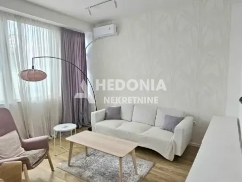 Rent, office space, 18m², Savski Venac, Beograd - image 2