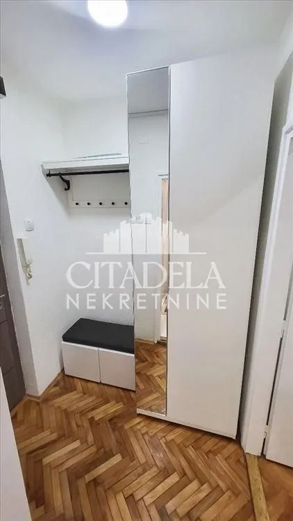 Rent, two bedroom apartment, 50m², Čukarica, Beograd