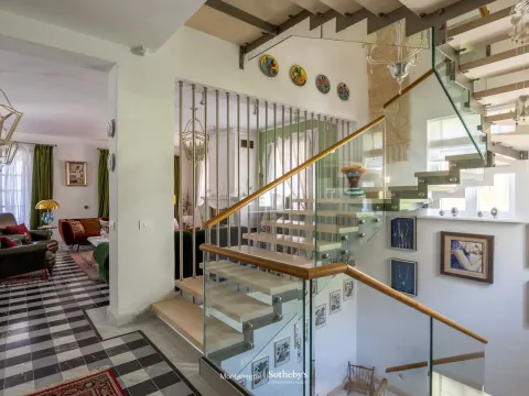 Rent, house, 587m², Dobrota, Kotor - image 38