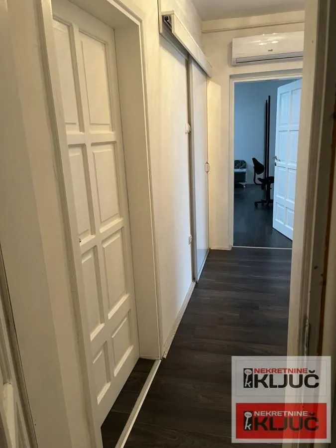 Prodaja, stan, 101m², Nova Detelinara, Novi Sad Sve Podlokacije