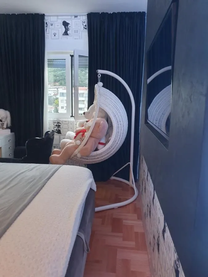 Prodaja, dvosoban stan, 64m², Budva, Crna Gora