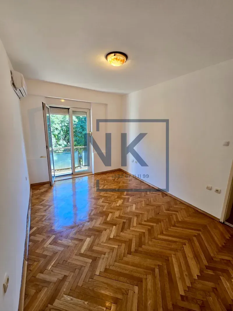 Izdavanje, jednosoban stan, 49m², Centar, Podgorica
