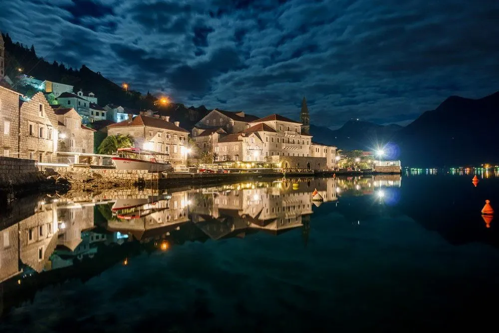 Prodaja, kuća, 268m², Perast, Kotor