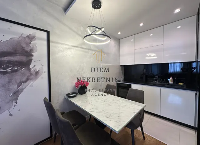 Rent, two bedroom apartment, 70m², Central Point, Podgorica