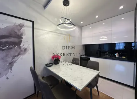Rent, two bedroom apartment, 70m², Central Point, Podgorica - image 3