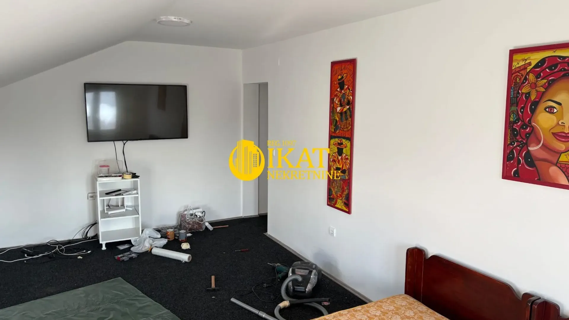 Rent, office space, 450m², Krnjaca, Palilula Sve Podlokacije