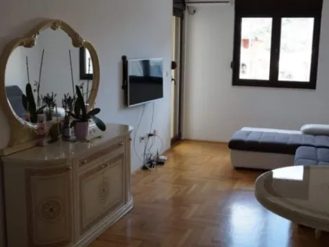 Prodaja, jednosoban stan, 45m², Lazi, Budva - image 6