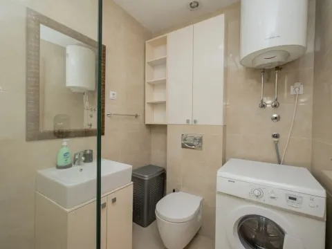 Sale, one bedroom apartment, 48m², Budva, Crna Gora - image 15