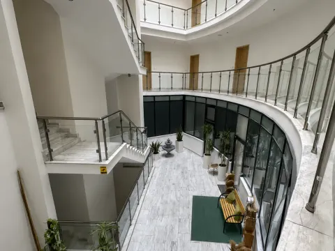 Izdavanje, jednosoban stan, 52m², Kod Capital Plaze, Podgorica - image 15