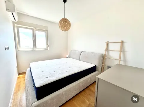 Prodaja, dvosoban stan, 72m², Central Point, Podgorica - image 6