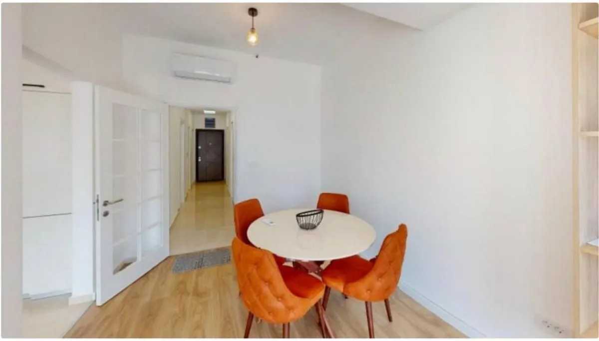 Rent, three bedroom apartment, 105m², Tivat, Crna Gora