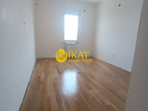 Sale, three bedroom apartment, 114m², Bulbulder, Zvezdara Sve Podlokacije - image 5