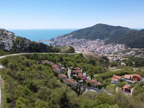 Prodaja, trosoban stan, 108m², Centar, Budva - image 1