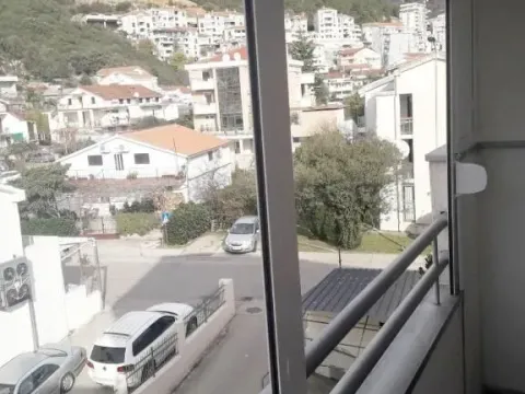 Izdavanje, stan, 40m², Budva, Crna Gora - image 6