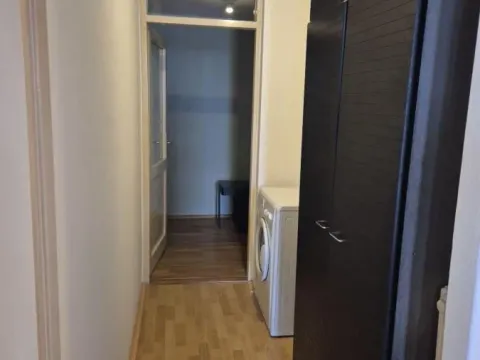 Izdavanje, četvorosoban stan, 90m², Medijana, Niš - image 13