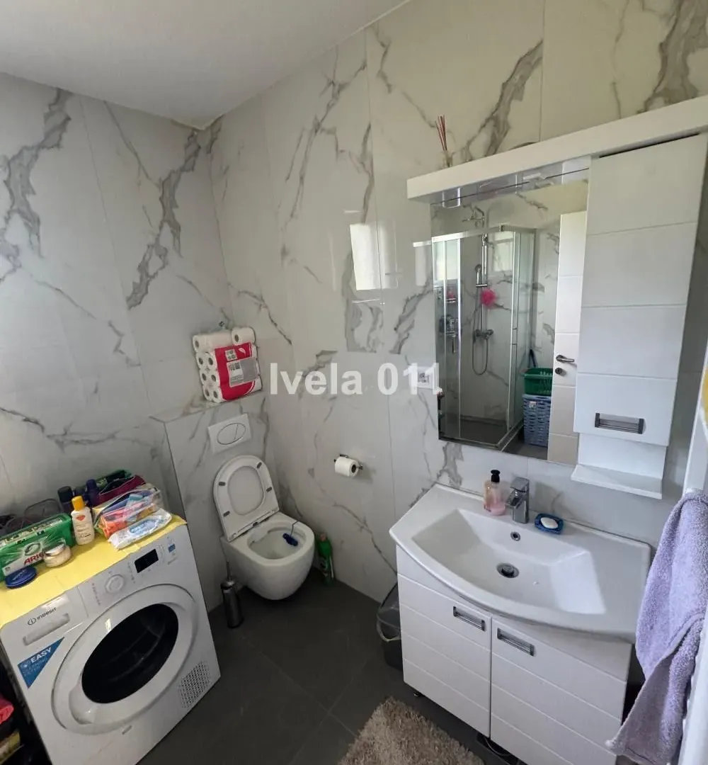Sale, house, 120m², Voždovac Sve Podlokacije, Beograd
