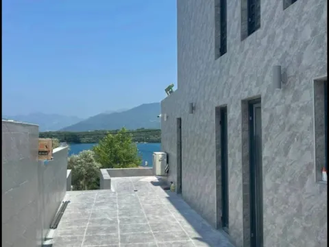 Prodaja, jednosoban stan, 75m², Bogišići, Tivat - image 1