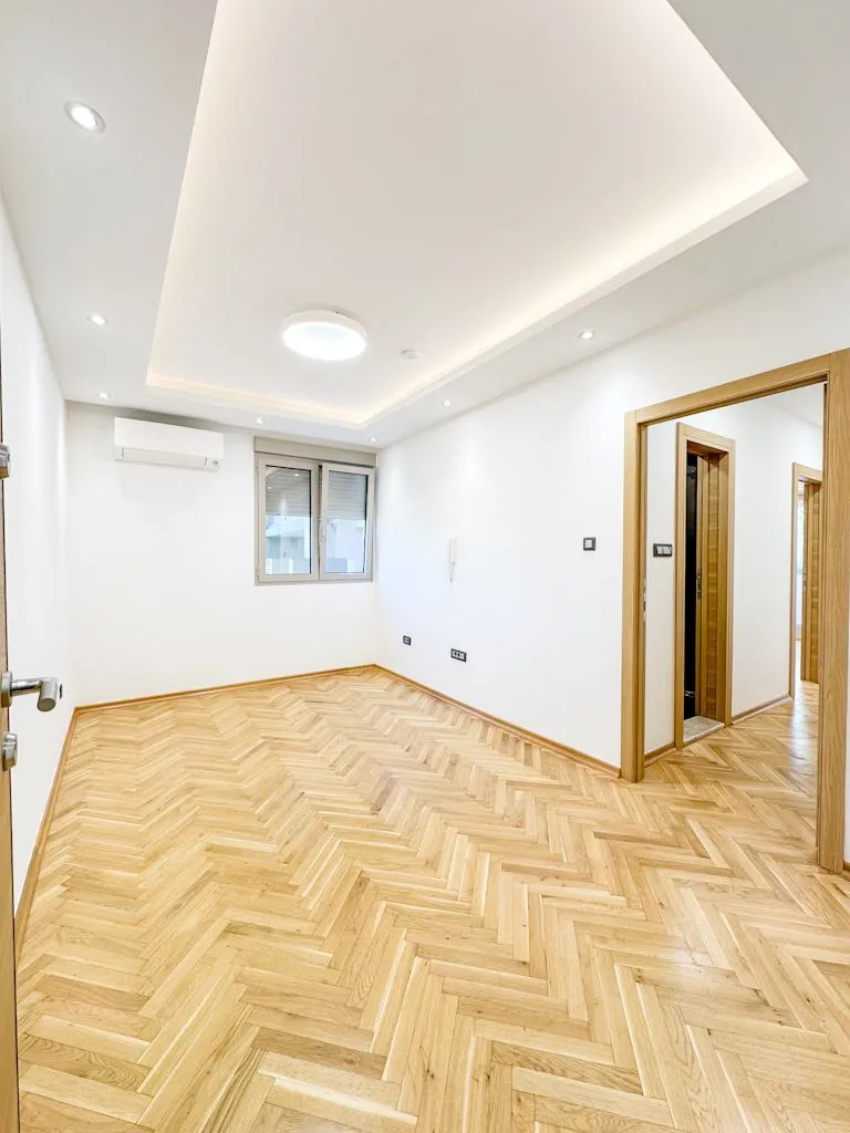 Rent, office space, 106m², Gintaš, Podgorica