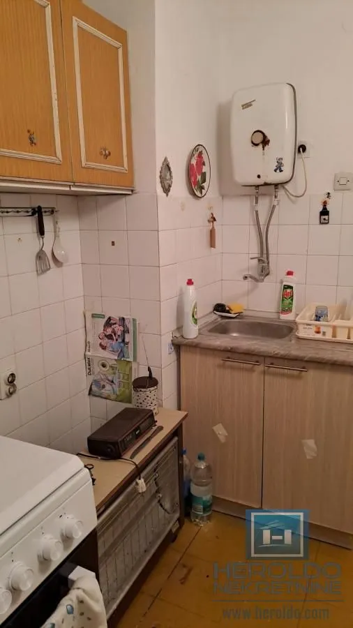 Prodaja, dvosoban stan, 56m², Sarina Medja, Jagodina