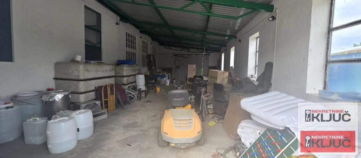 Rent, office space, 100m², Sajlovo, Novi Sad Sve Podlokacije