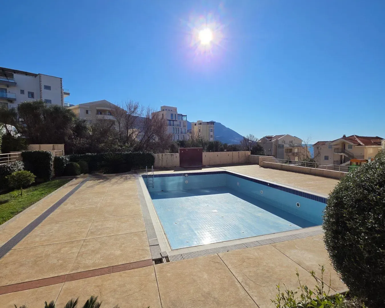 Sale, two bedroom apartment, 68m², Bečići, Budva