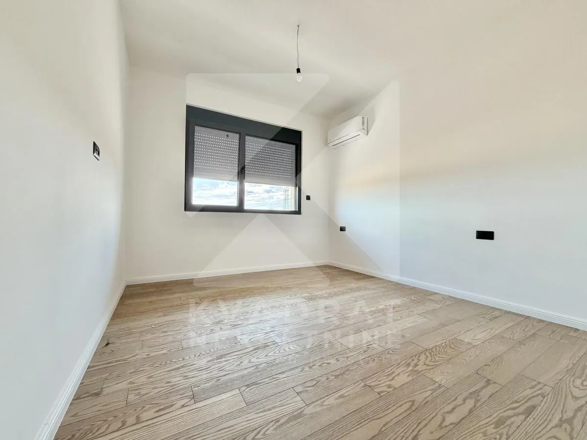 Prodaja, dvosoban stan, 85m², Donja Gorica, Podgorica