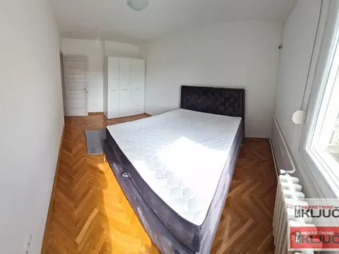 Prodaja, dvosoban stan, 55m², Centar, Novi Sad - image 9