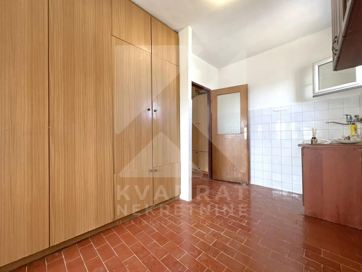 Prodaja, dvosoban stan, 80m², Zabjelo, Podgorica