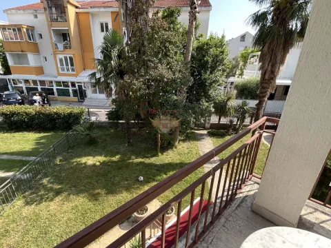Prodaja, kuća, 124m², Budva, Crna Gora
