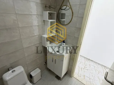 Rent, office space, 18m², 1 maj, Podgorica - image 5