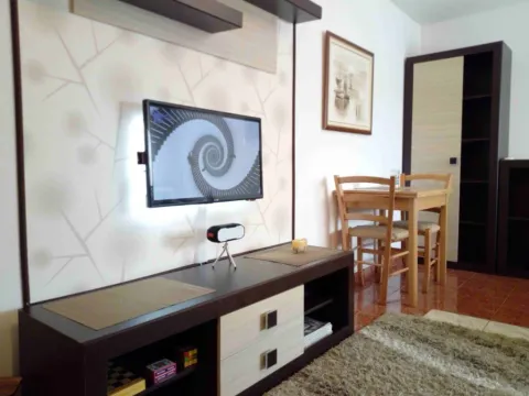 Rent, office space, 40m², Bečići, Budva - image 2