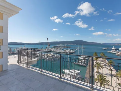Sale, three bedroom apartment, 236m², Porto Montenegro, Tivat - image 4
