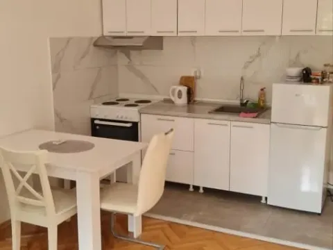 Rent, studio apartment, 27m², Grbavica, Novi Sad Sve Podlokacije - image 3