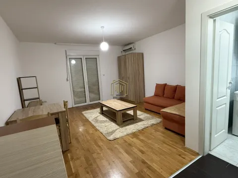 Rent, apartment, 35m², Zagorič, Podgorica - image 2