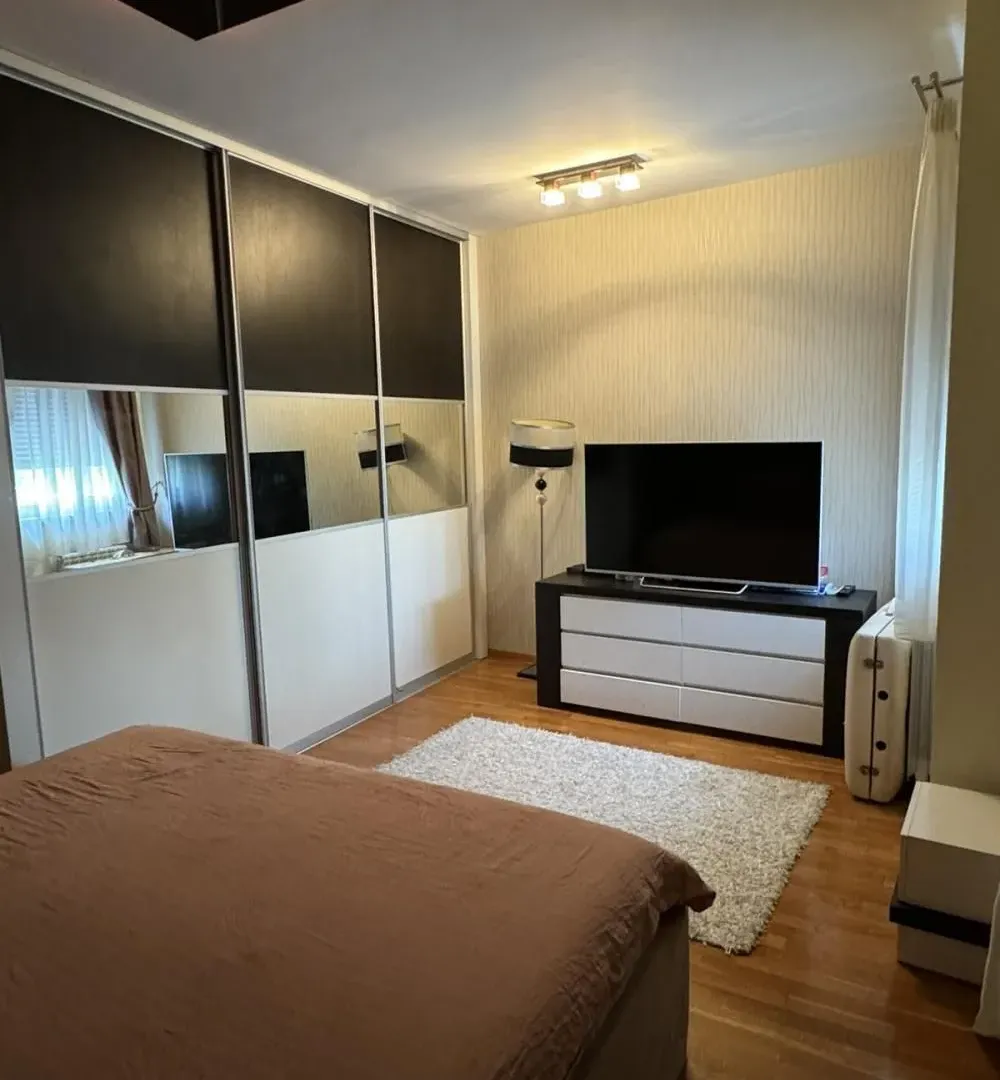 Prodaja, stan, 270m², Stari Košutnjak, Rakovica