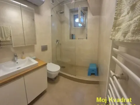 Sale, two bedroom apartment, 74m², Kalenić Pijaca, Vračar Sve Podlokacije - image 13