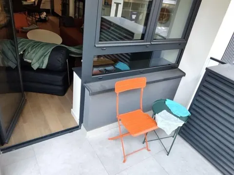 Rent, two bedroom apartment, 54m², Savski Venac, Beograd - image 19