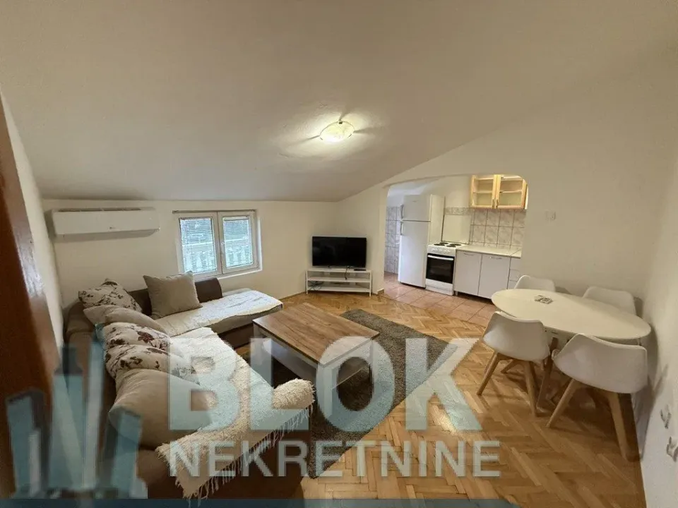 Izdavanje, dvosoban stan, 65m², Zagorič, Podgorica