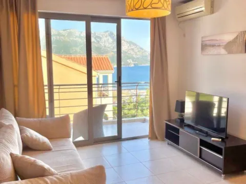 Sale, two bedroom apartment, 80m², Bečići, Budva - image 3