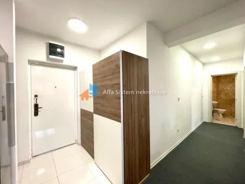 Izdavanje, trosoban stan, 60m², Zvezdara Sve Podlokacije, Beograd - image 8