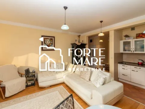 Sale, one bedroom apartment, 75m², Đenovići, Herceg Novi - image 1