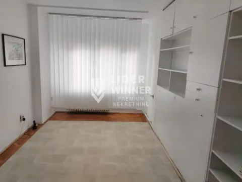 Rent, three bedroom apartment, 47m², Topličin venac, Beograd - image 6