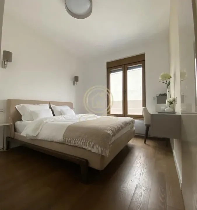 Rent, two bedroom apartment, 42m², Južni Bulevar, Vračar Sve Podlokacije