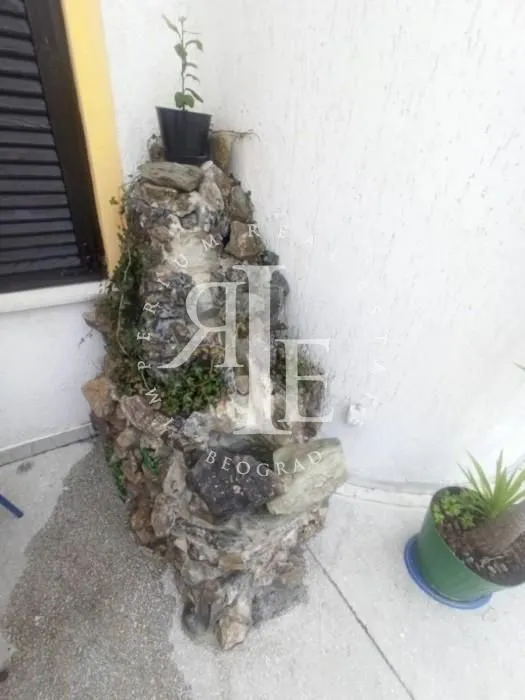 Sale, house, 300m², Mala Moštanica, Obrenovac