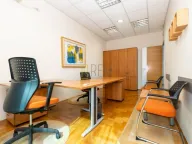 Izdavanje, poslovni prostor, 78m², Kruševac, Podgorica - image 9