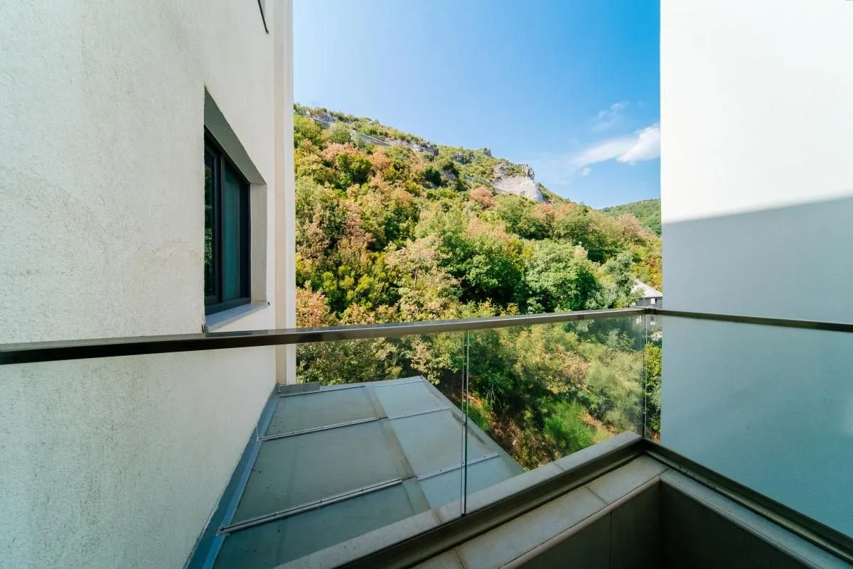 Prodaja, trosoban stan, 234m², Bečići, Budva