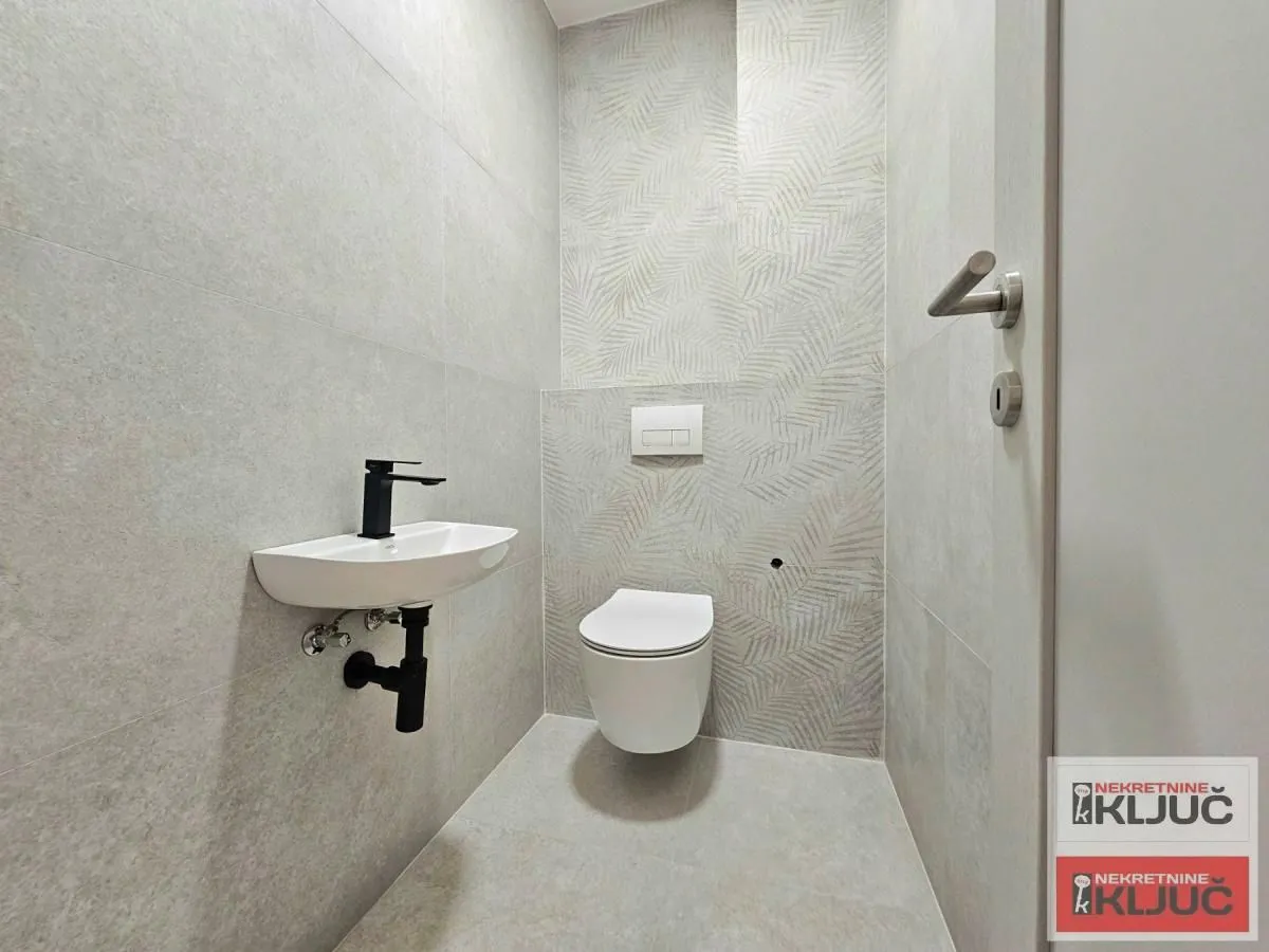 Prodaja, četvorosoban stan, 101m², Telep, Novi Sad Sve Podlokacije