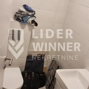 Prodaja, trosoban stan, 95m², Novi Beograd Blok 63, Novi Beograd Sve Podlokacije - image 5