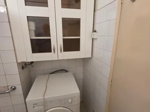 Sale, three bedroom apartment, 77m², Zemun Sve Podlokacije, Beograd - image 17